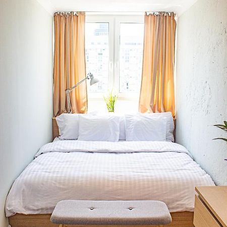 Apartment In The Center - Browary Warszawskie วอร์ซอ ภายนอก รูปภาพ